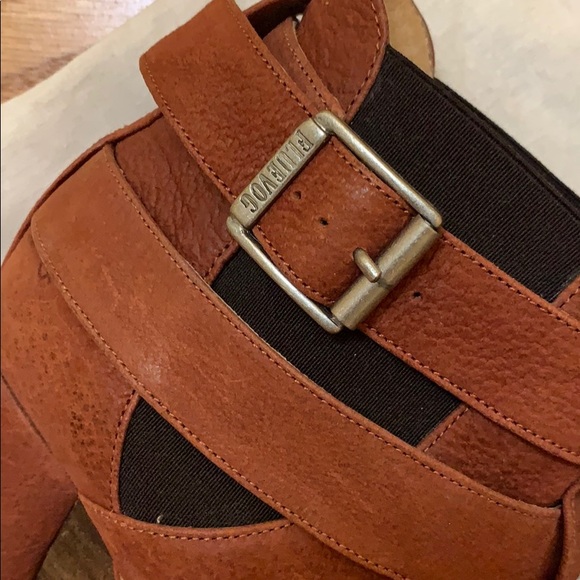 John fluevog handmade boots - Picture 4 of 10